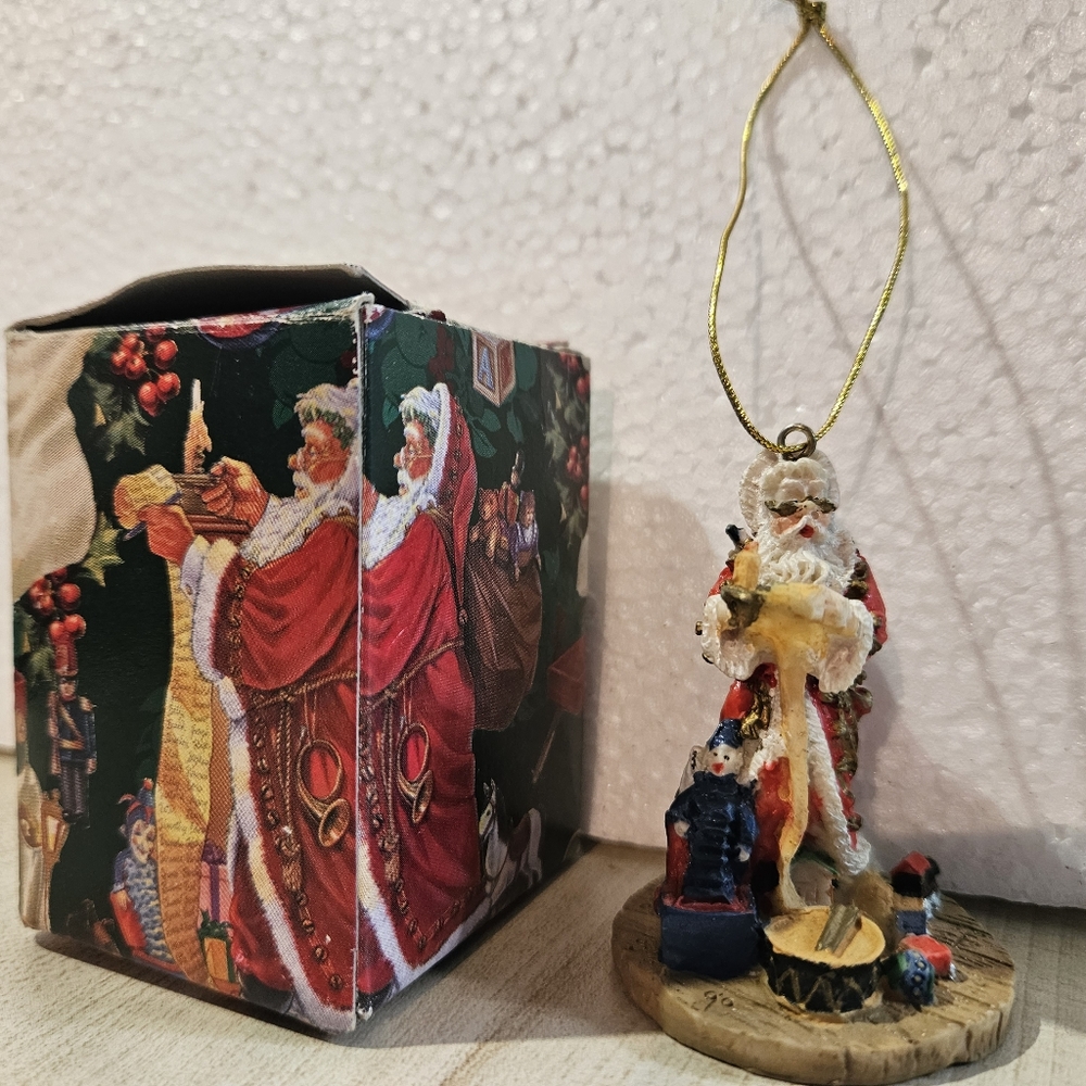 Polystone Santa Ornament